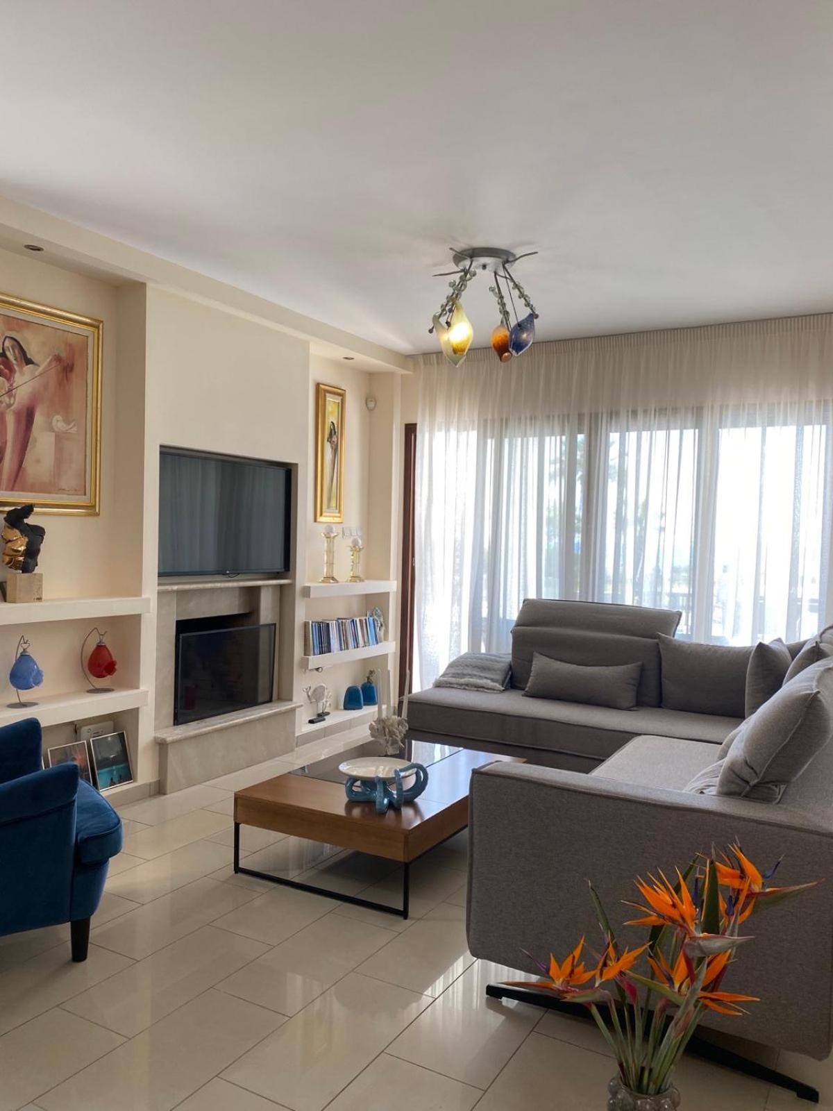Ionion Beachfront Villa Ayia Napa Ngoại thất bức ảnh